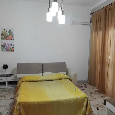 Vittoria 4 Posti Letto Parcheggio Libero * Catánia